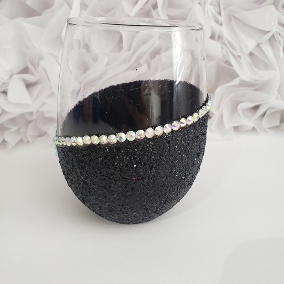 Crystal Rhinestone ๐ฎ Bling Hand Crafted Wine/Water ๐ง Glass - Picture 5 of 6